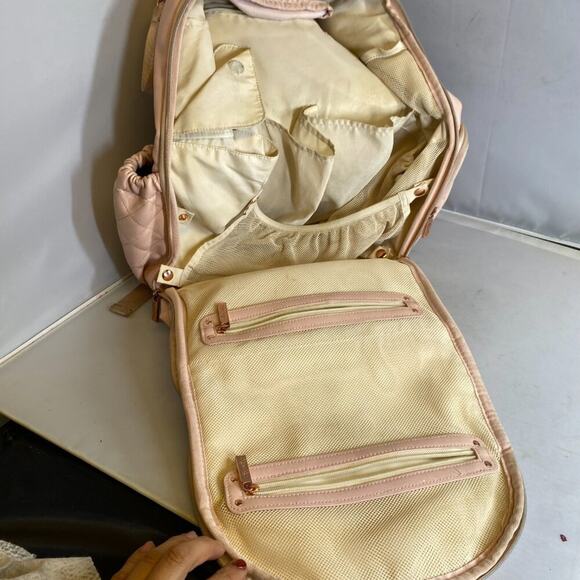 Itzy Ritzy Diaper backpack - Picture 3 of 6